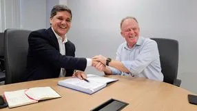 Ricardo Ferraço é confirmado por Casagrande como candidato ao Governo do ES em 2026