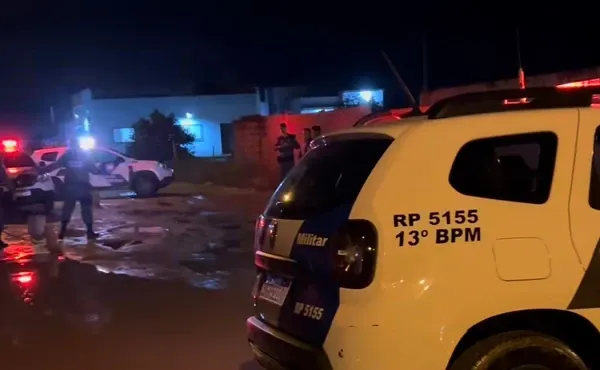 Se passando por policiais, criminosos invadem casa e tentam matar morador em Colatina
