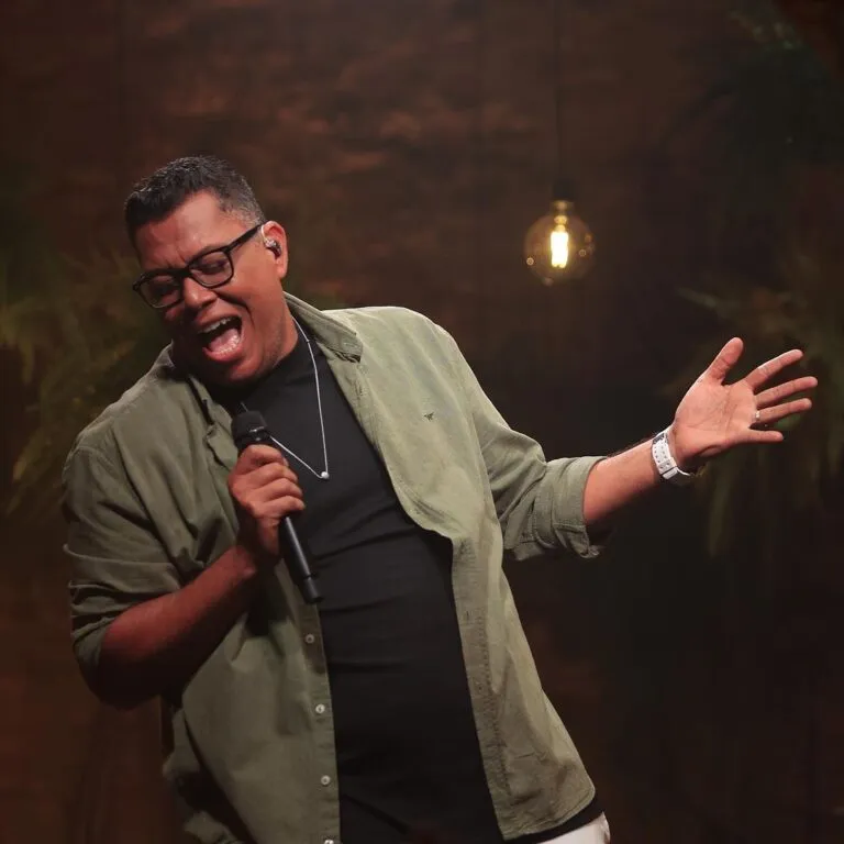 Atenção evangélicos do Norte e Noroeste do ES: grande noite de louvor reúne nomes consagrados da música gospel em Vitória nesta segunda (26)