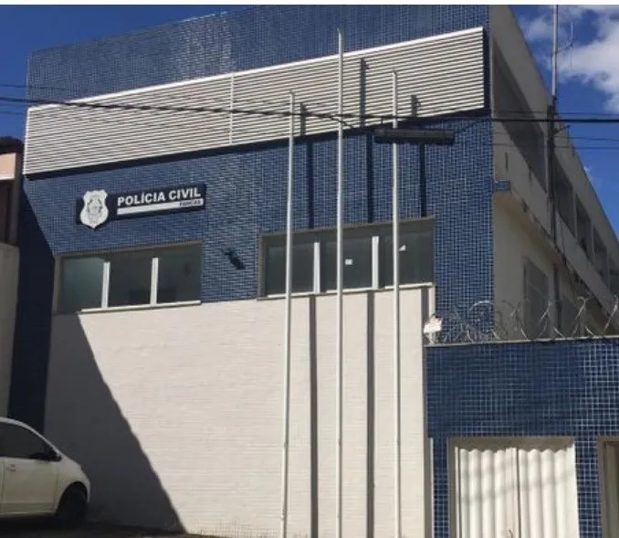 Motocicleta é jogada de muro e homem é ameaçado em via pública em Pancas
