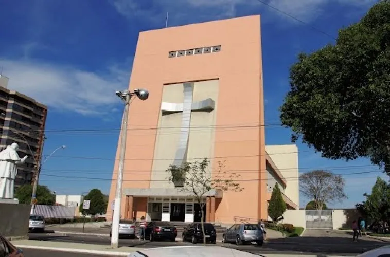 Semana Santa movimenta fiéis em Linhares com programação especial nas comunidades
