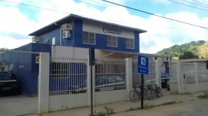 Mulher é assassinada a pedradas e suspeito é preso horas depois em cidade do Noroeste do ES