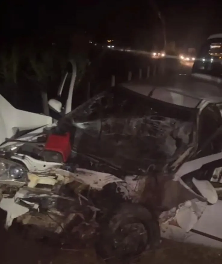 Tragédia em São Domingos do Norte: colisão entre caminhão e carros deixa mulher morta e cinco vítimas