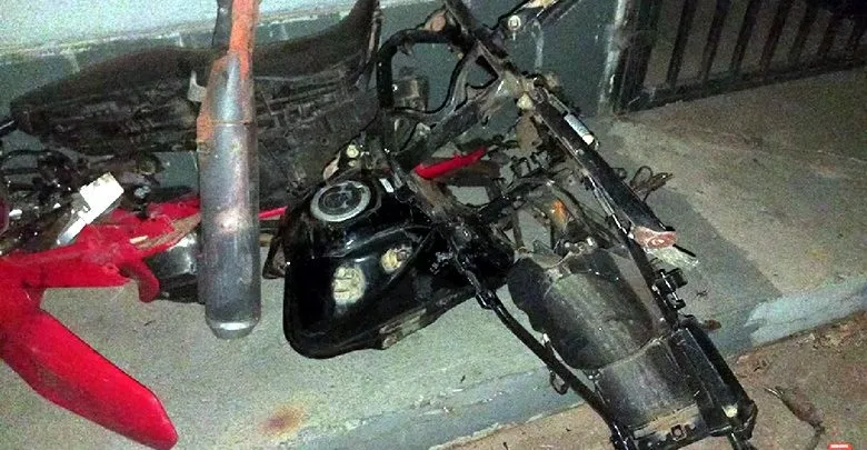 Homem descobre peças de moto furtada sendo vendidas em redes sociais e veículo é encontrado desmontado em Colatina