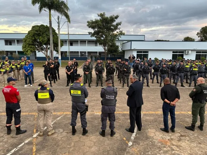 Operação policial em Baixo Guandu, Governador Lindenberg e cidades da região termina com 37 prisões, apreensão de drogas e armas