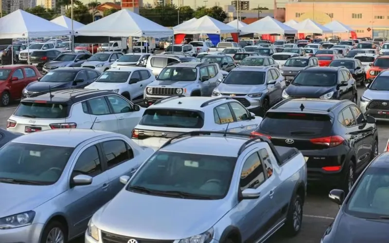 Feirão automotivo em Colatina promete condições especiais e mais de mil veículos neste fim de semana