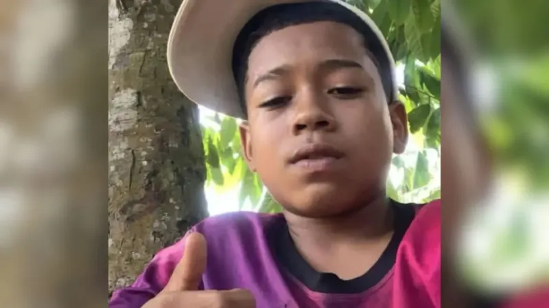 Menino de 12 anos é executado dentro de casa com mais de 10 tiros em Linhares