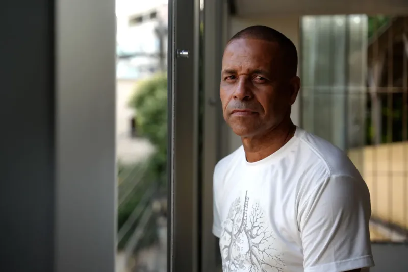 Ex-prefeito de Cariacica descobre tumor no crânio após excesso de cera no ouvido e passará por cirurgia delicada em São Paulo