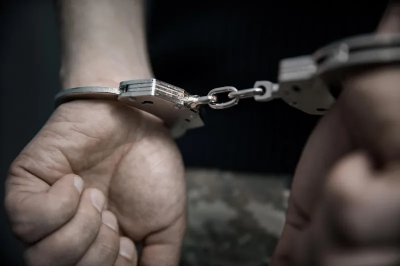 Prisão de homem chama atenção de moradores no bairro Marista, em Colatina