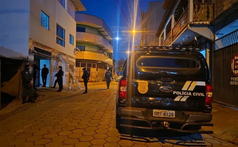 Herança maldita: pai preso passou comando do tráfico ao filho, diz Polícia Civil em cidade a 73 km de Colatina