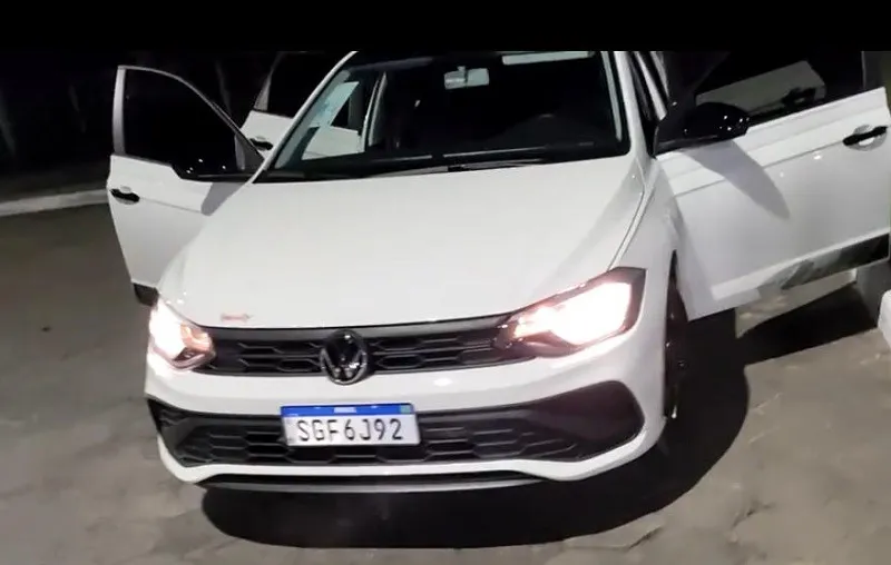Pedreiro de Linhares é rendido por criminosos armados e tem carro roubado na Bahia