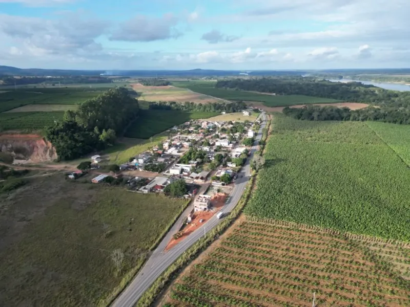 Trecho urbano de Humaitá, na ES-248, que liga Linhares a Colatina, ganha iluminação pública nesta terça (21)