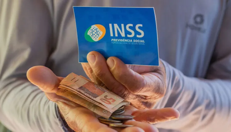 Pergunta de Leitor: Consignado do INSS ficou mais barato? Morador de Baixo Guandu quer saber se redução dos juros vale a pena