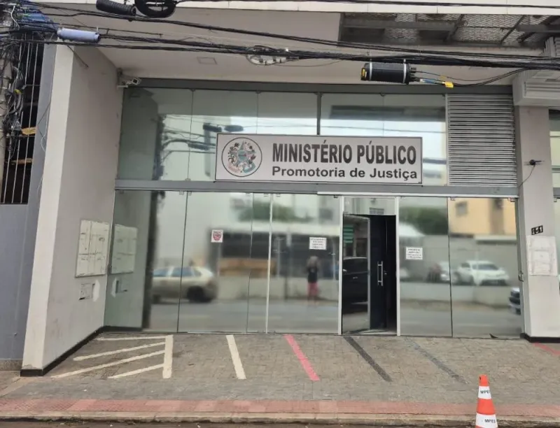 MPES tenta reverter absolvição de policial e advogada em caso de suposto vazamento de operação contra organização criminosa em Colatina