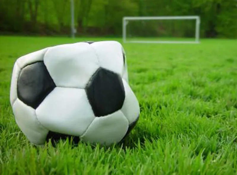 Jogadora denuncia ofensas racistas durante partida de futebol em Colatina