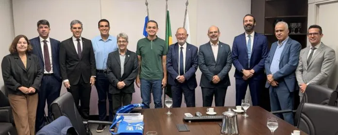 Governador eleito Pazolini se reúne com Tribunal de Contas e defende fiscalização dos recursos públicos no ES