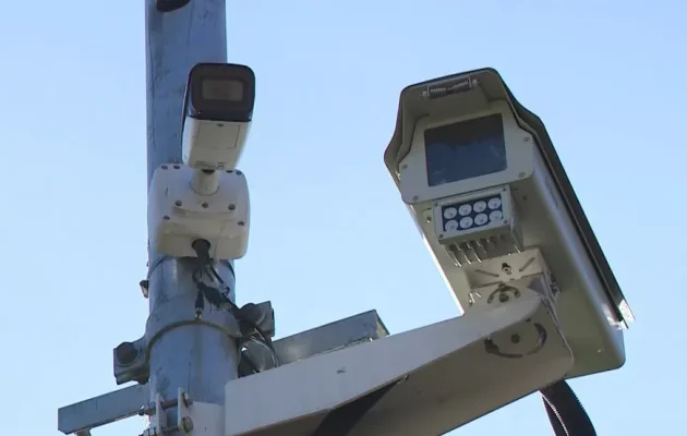 es1-reg-2106-radar-e-cerco-eletronico.mp4-snapshot-02.04.312